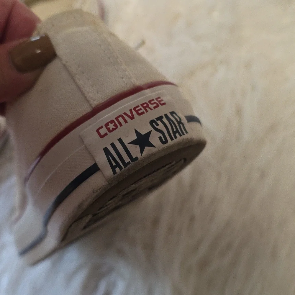 Converse White Sneakers with Red Accents - Picture 2 of 7